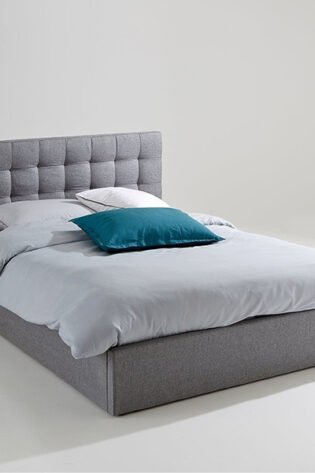 Raised Platform bed With Hydraulic Storage