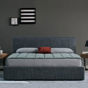 Squared Upholstered Plain Bed