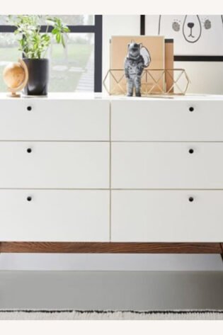 Exclusive Modern Chest Of Drawer