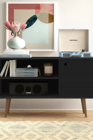 Carlei Media Console