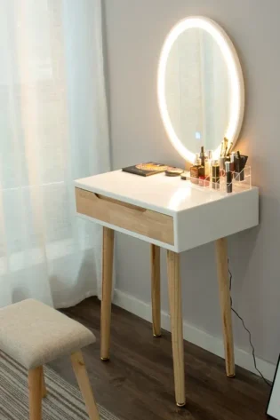 Leicester Vanity Table with Cushioned Stool